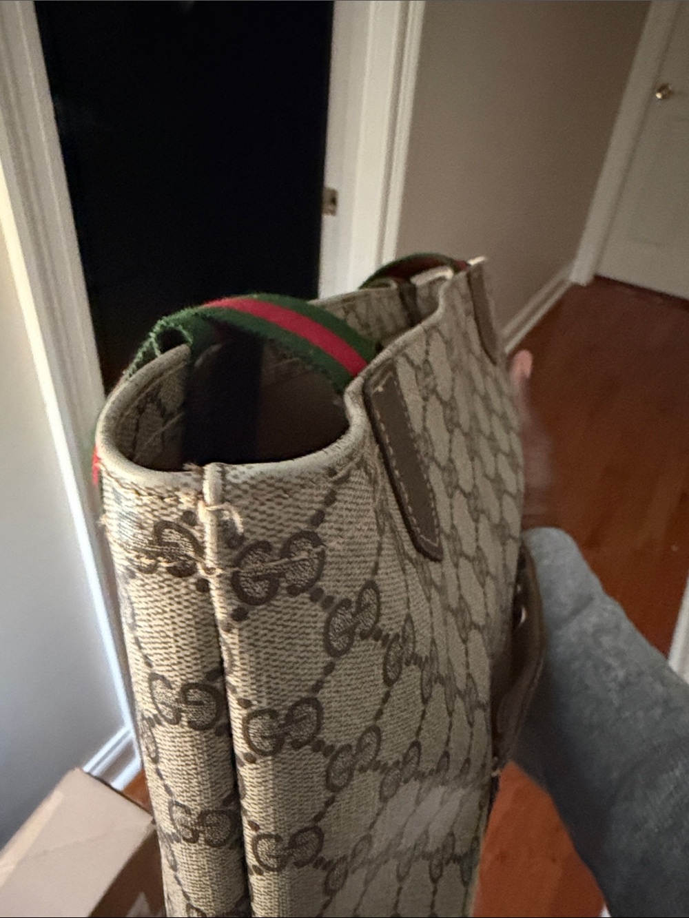 Vintage Gucci Tote - Picture 10 of 10